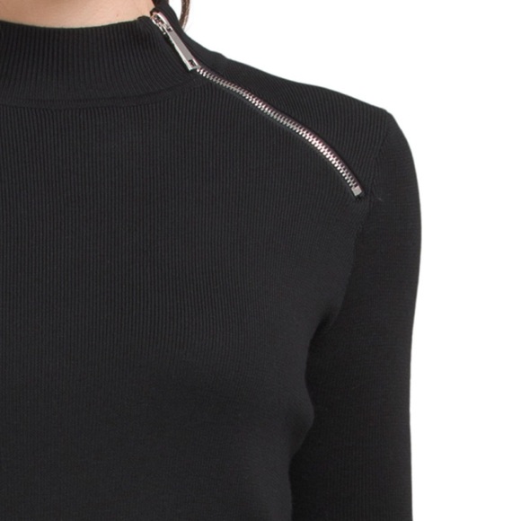 CABLE & GAUGE Black Mock Neck Zipper Tunic Sweater - Picture 3 of 3